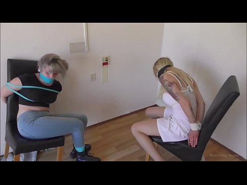 ❤️ E varur / e lidhur dhe e gojës / vajzë në ankth ❤❌ Porno në sq.xlxxporno.ru ❌️